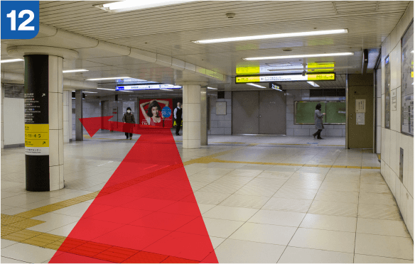 JR大阪駅中央口からの道順b-12