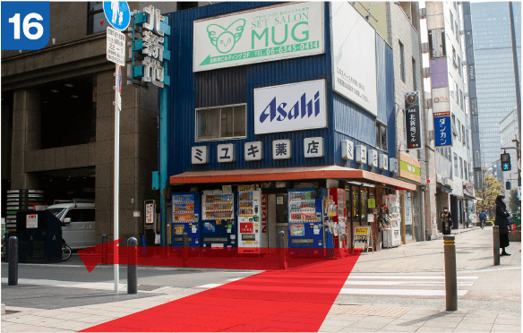 JR大阪駅中央口からの道順b-16