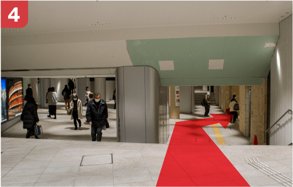 御堂筋線梅田駅南改札からの道順-4