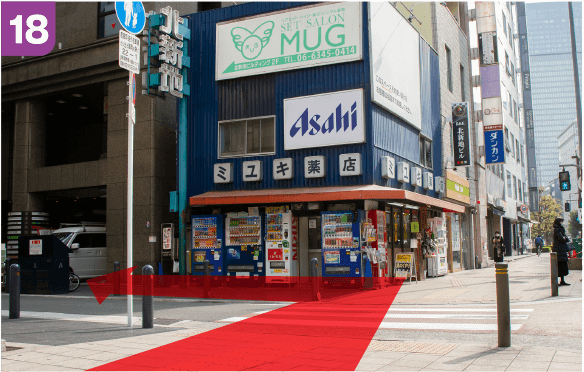 谷町線東梅田駅中央口からの道順b-18